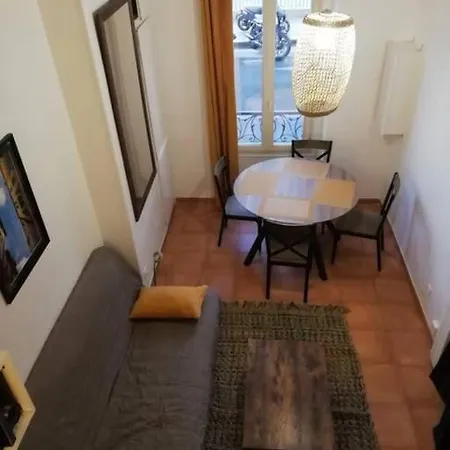 Aux Pieds De Montmartre Apartman